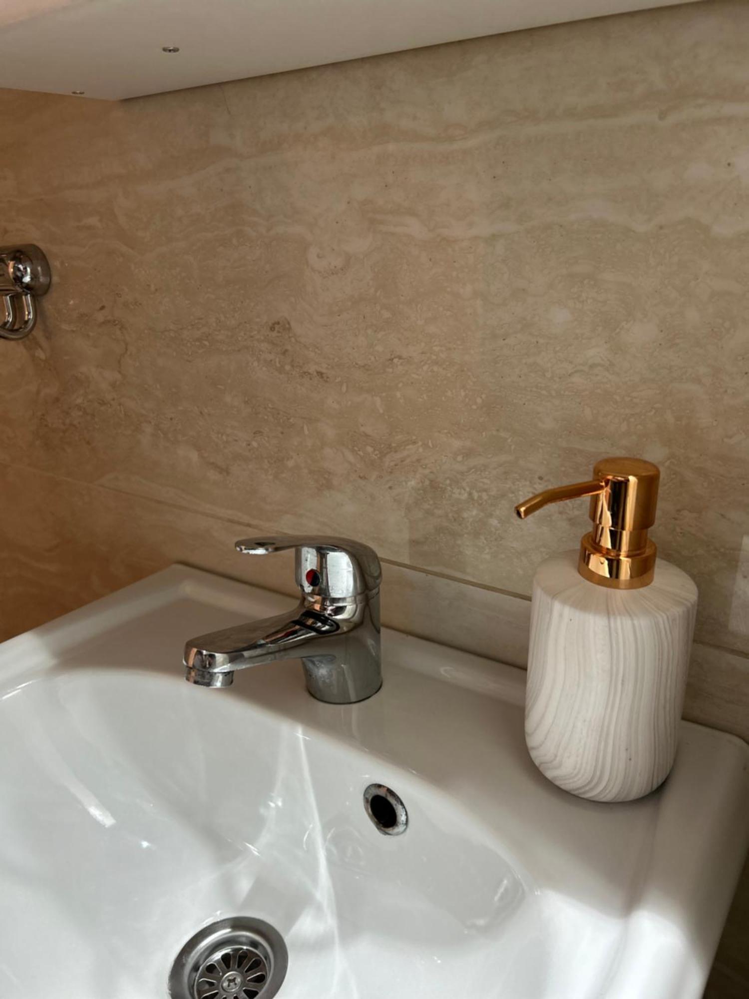 Apartments City Zone Mostar Extérieur photo